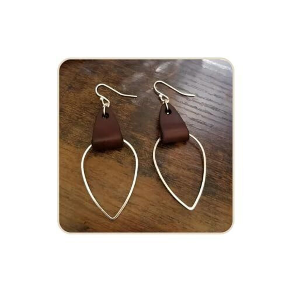 7724 Leather Teardrop Dangle Earrings – Lightweight Vintage Brown